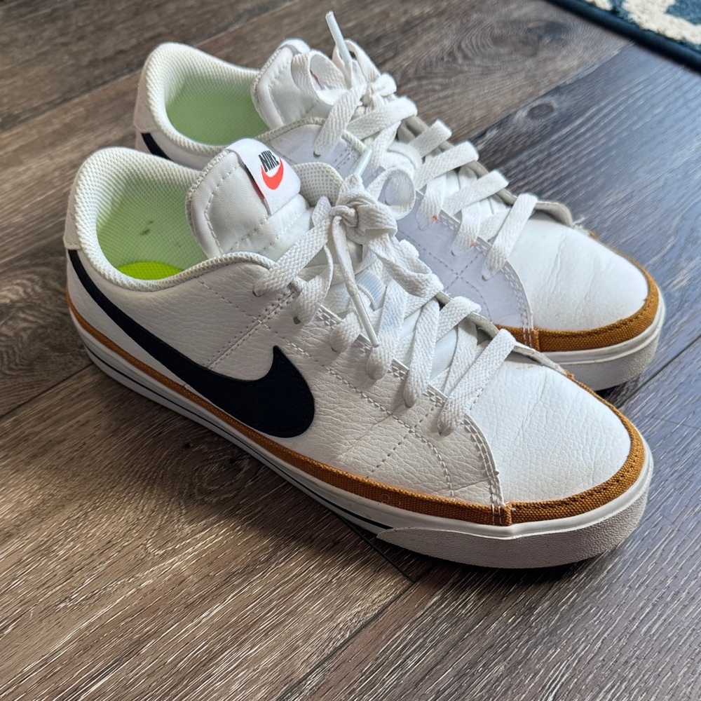 Nike White and Tan Sneakers with Black Swoosh